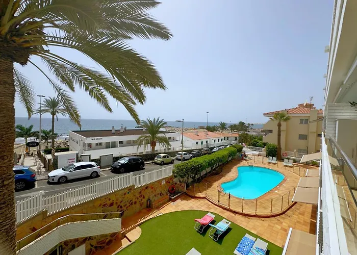 Ocean View Apartment *